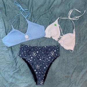 Women’s bikini *Bundle* size Lg *NWT*